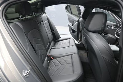2024 BMW 5 Series 530i