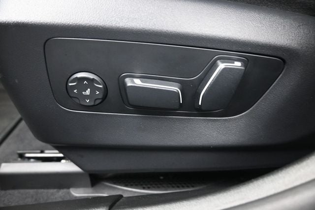 2024 BMW 5 Series 530i