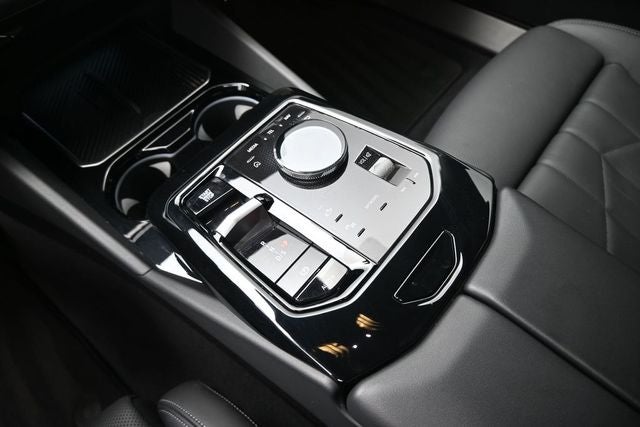 2024 BMW 5 Series 530i