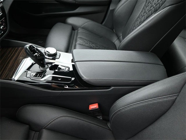 2022 BMW 5 Series 540i