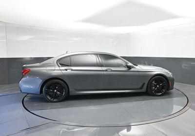 2017 BMW 7 Series 750i