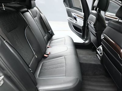 2017 BMW 7 Series 750i