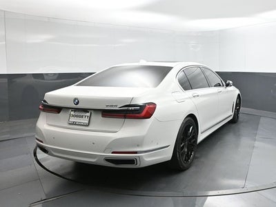 2022 BMW 7 Series 740i