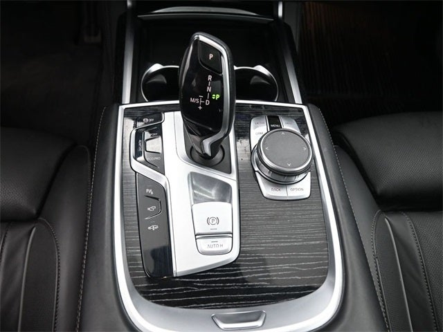 2022 BMW 7 Series 740i xDrive