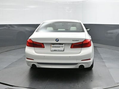 2018 BMW 5 Series 530i