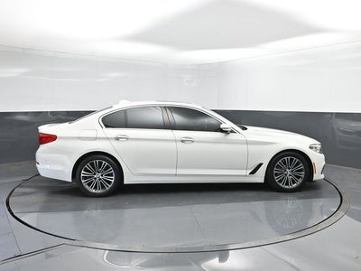 2018 BMW 5 Series 530i