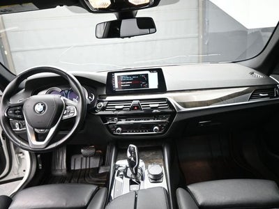 2018 BMW 5 Series 530i