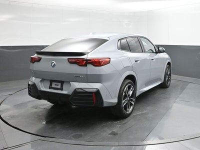 2025 BMW X2 xDrive28i