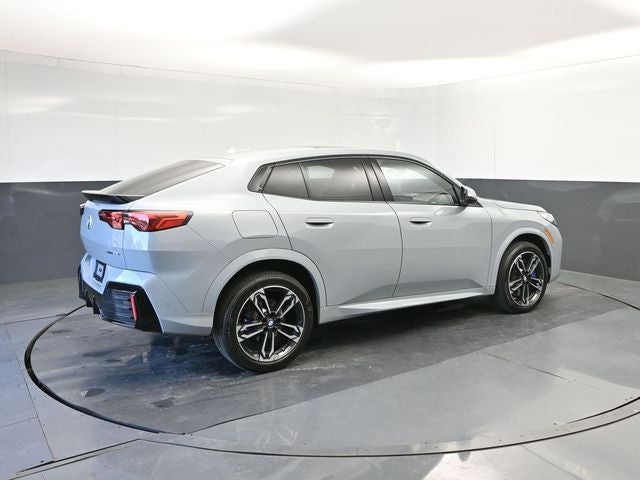 2025 BMW X2 xDrive28i