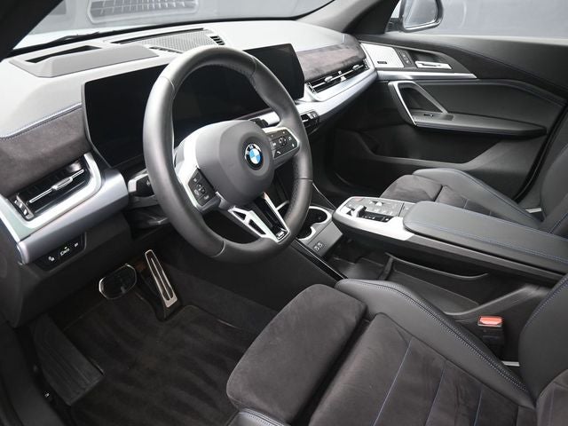 2025 BMW X2 xDrive28i