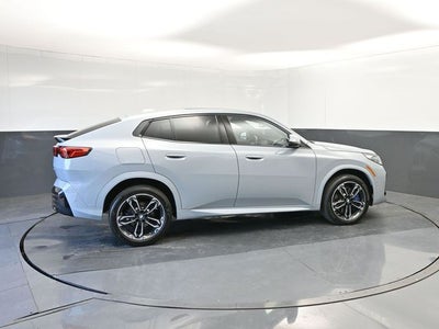 2025 BMW X2 xDrive28i