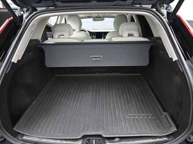 2023 Volvo XC60 B5 Core