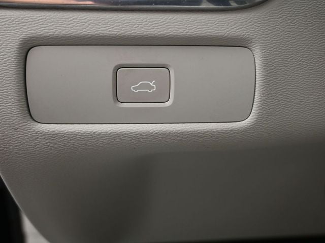 2023 Volvo XC60 B5 Core