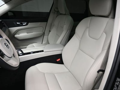 2023 Volvo XC60 B5 Core