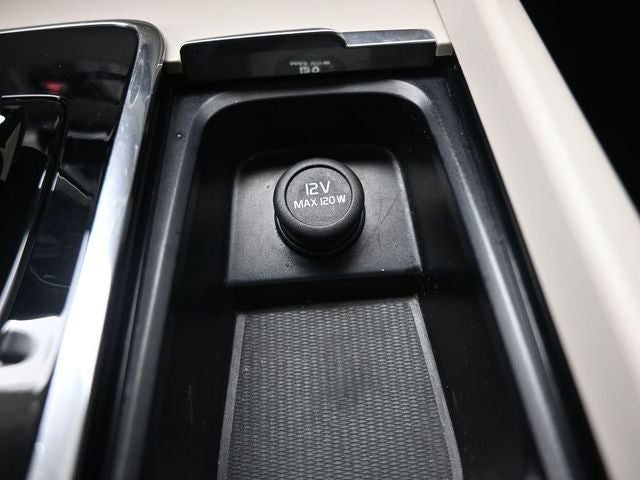 2023 Volvo XC60 B5 Core