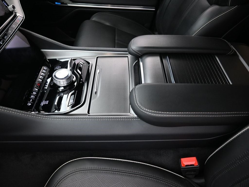 2023 Jeep Grand Wagoneer Series II