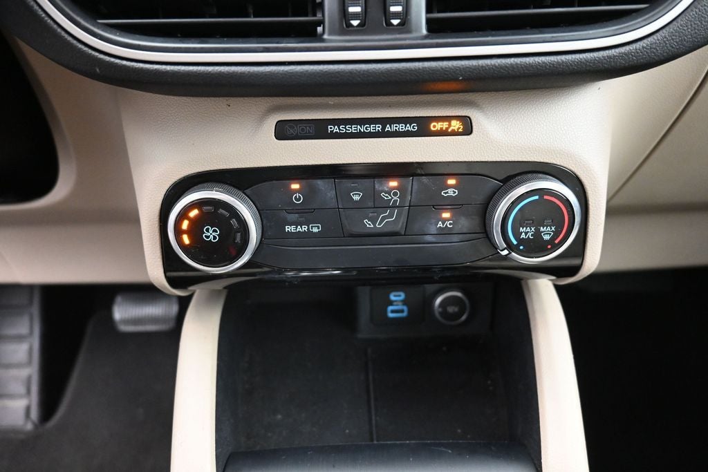 2021 Ford Escape SE