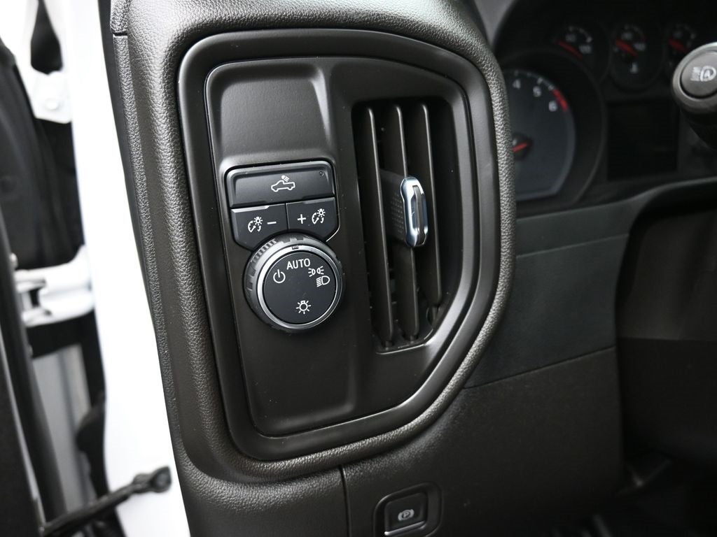 2023 Chevrolet Silverado 1500 WT