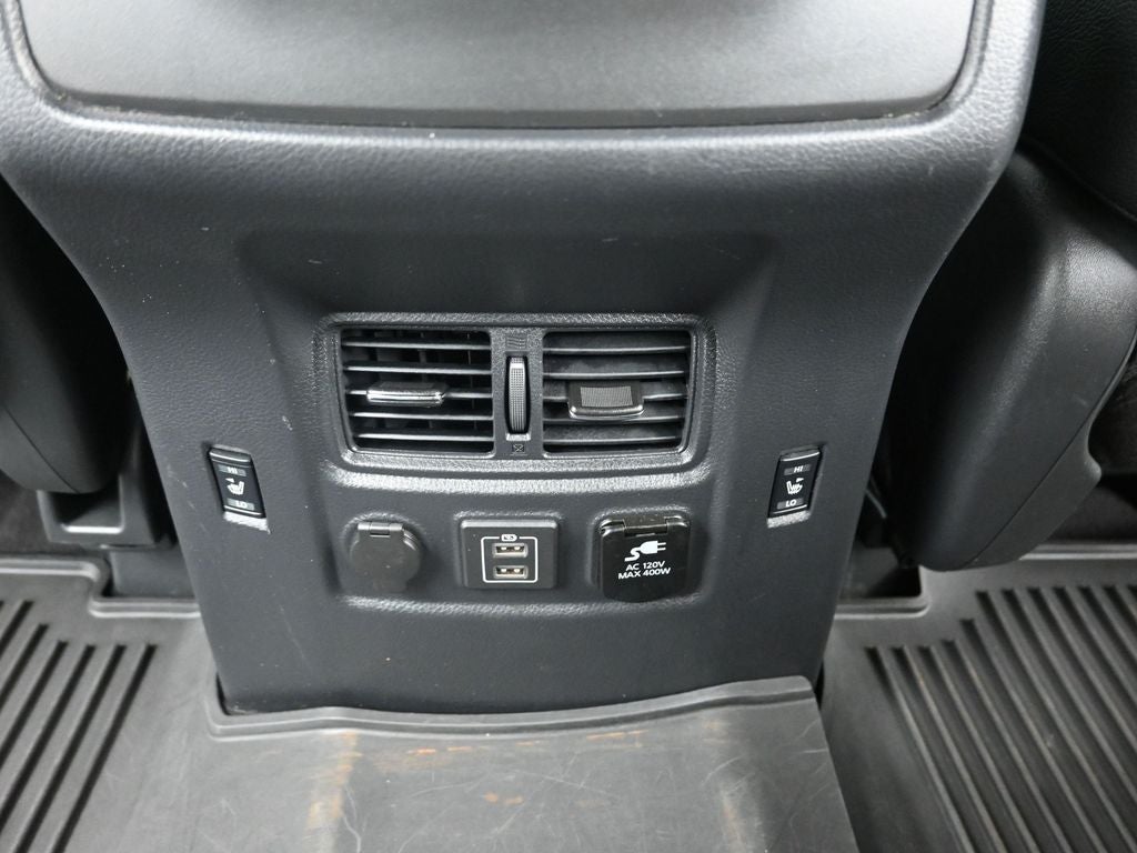 2023 Nissan Titan PRO-4X