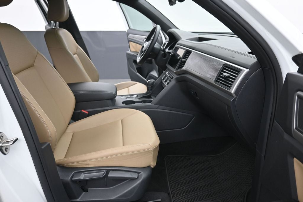2020 Volkswagen Atlas Cross Sport 2.0T SE w/Technology