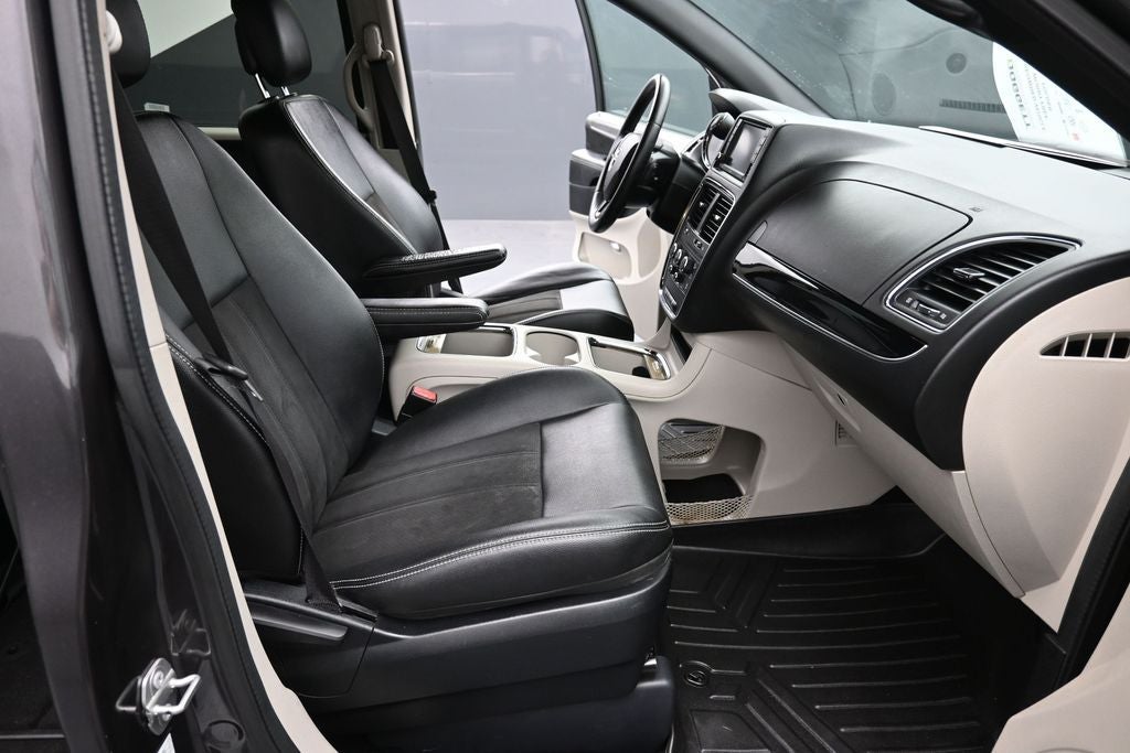 2020 Dodge Grand Caravan SXT