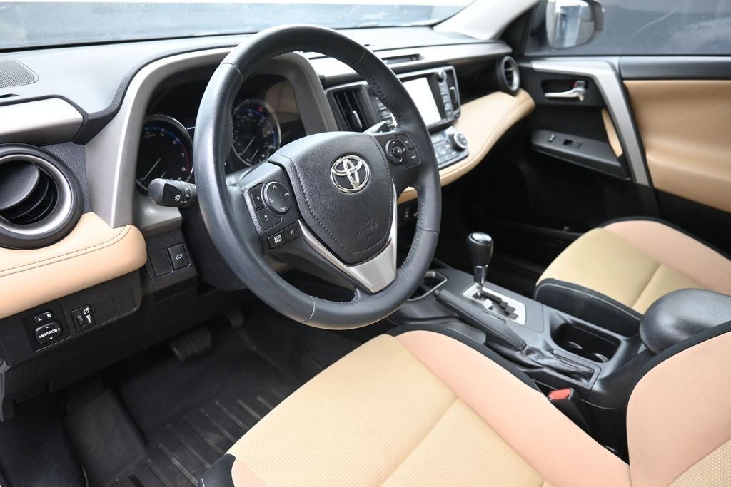 2016 Toyota RAV4 XLE