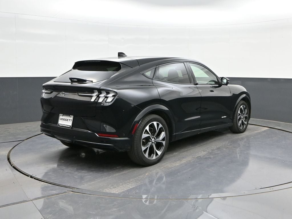 2022 Ford Mustang Mach-E Premium