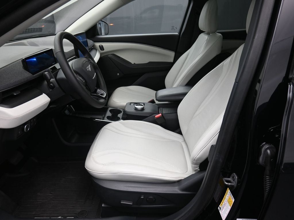 2022 Ford Mustang Mach-E Premium