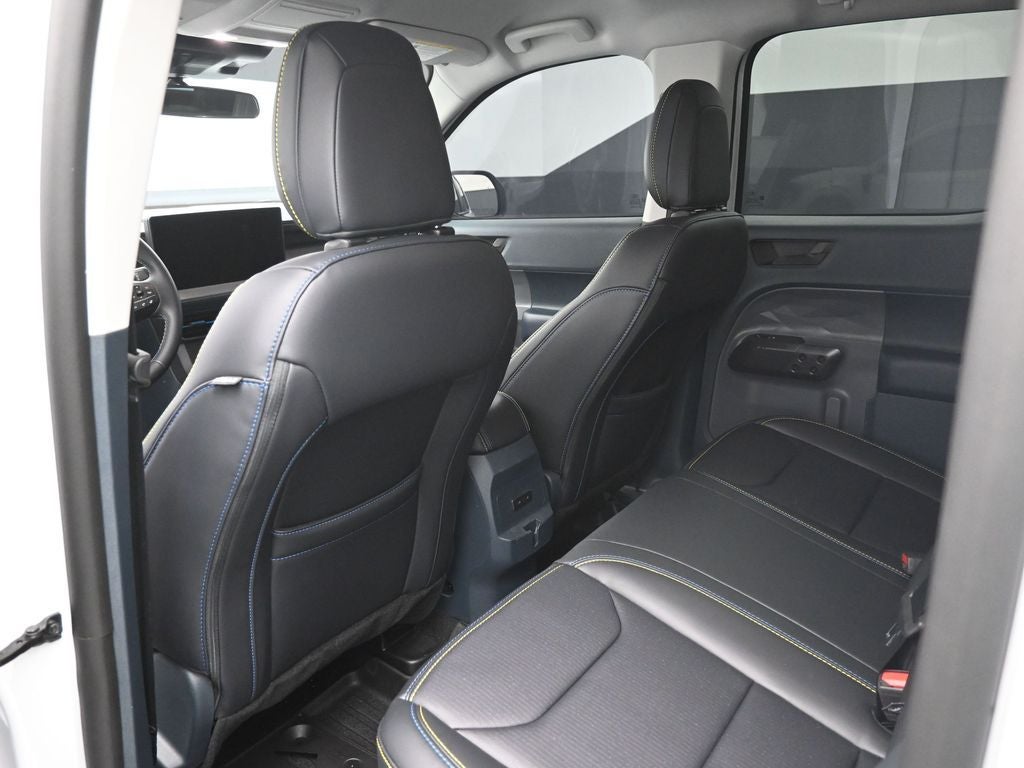 2025 Ford Maverick Lobo Standard