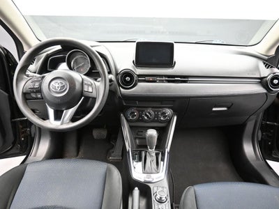 2017 Toyota Yaris iA Base