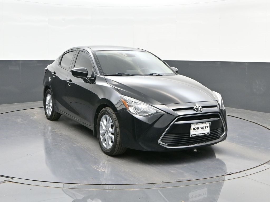 2017 Toyota Yaris iA Base