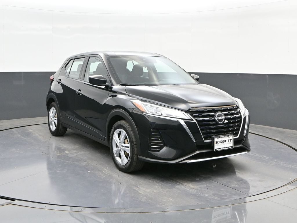 2022 Nissan Kicks S