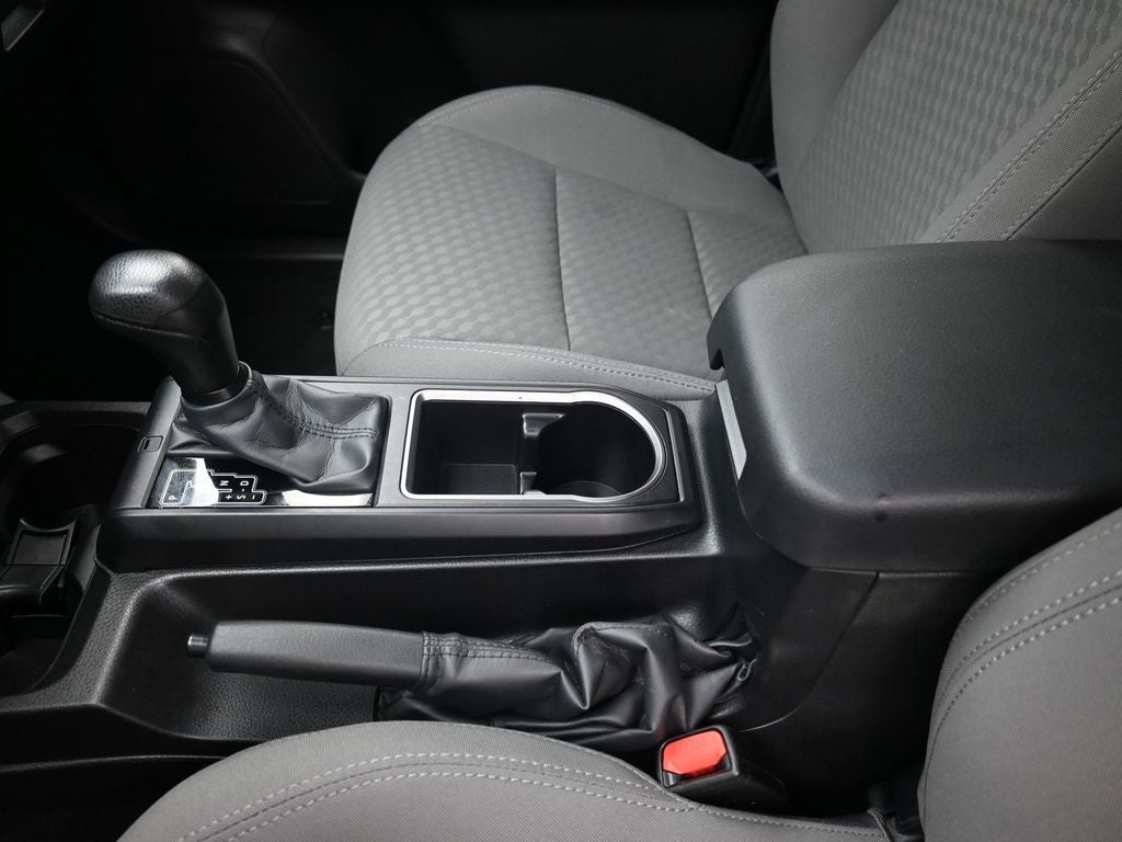 2022 Toyota Tacoma V6