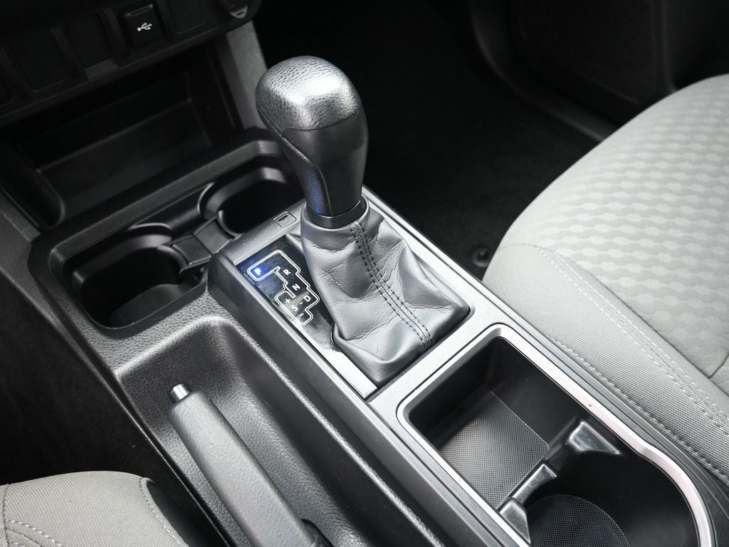 2022 Toyota Tacoma V6