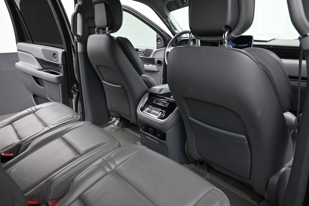 2019 Lincoln Navigator Select