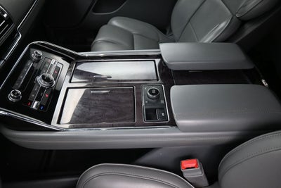 2019 Lincoln Navigator Select