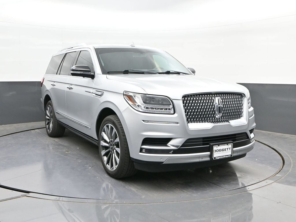 2019 Lincoln Navigator Select