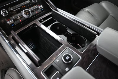 2019 Lincoln Navigator Select