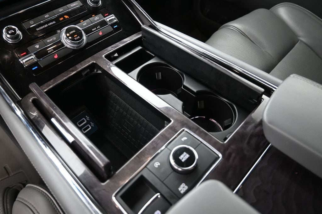 2019 Lincoln Navigator Select