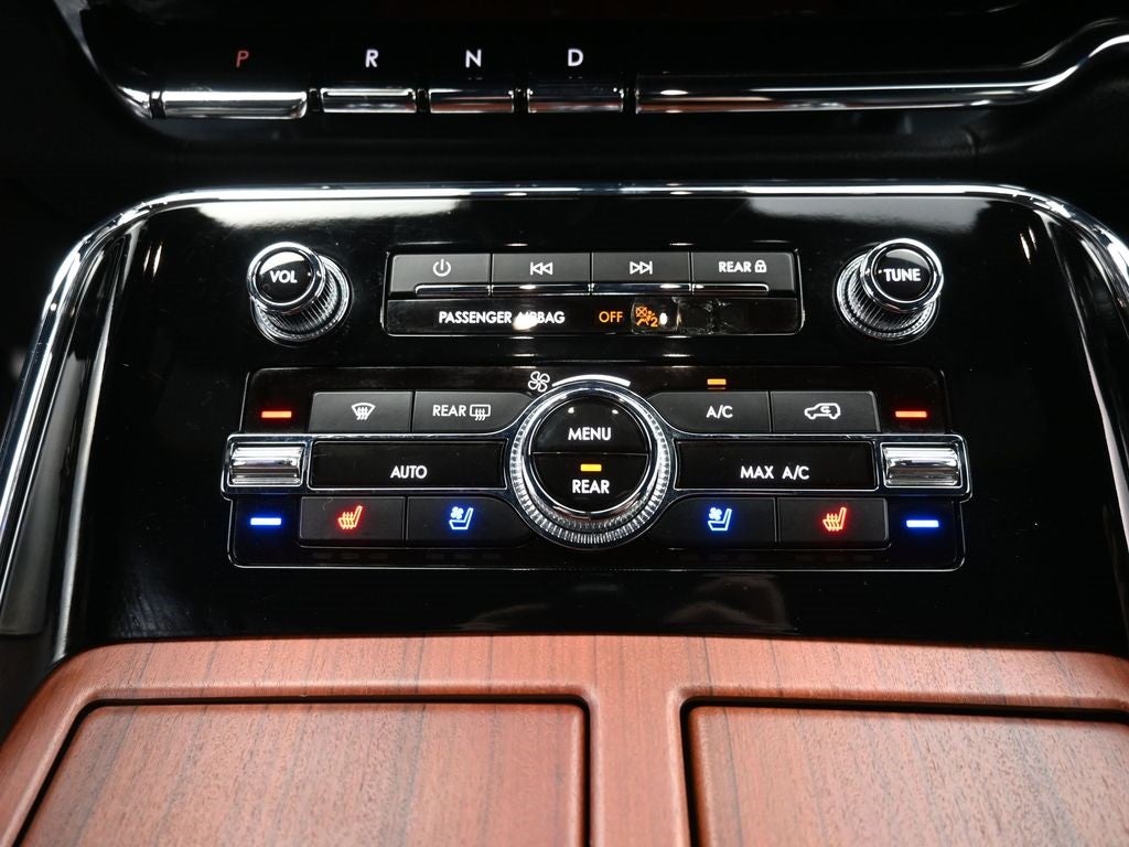 2024 Lincoln Navigator L Premiere