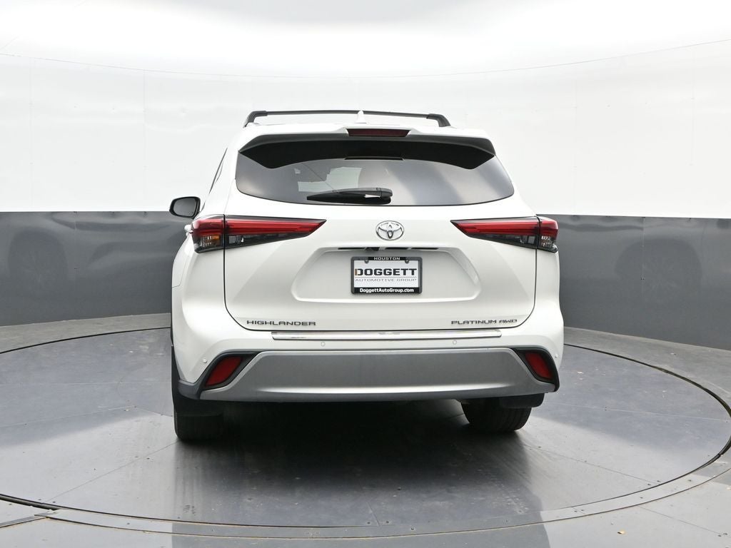 2020 Toyota Highlander Platinum