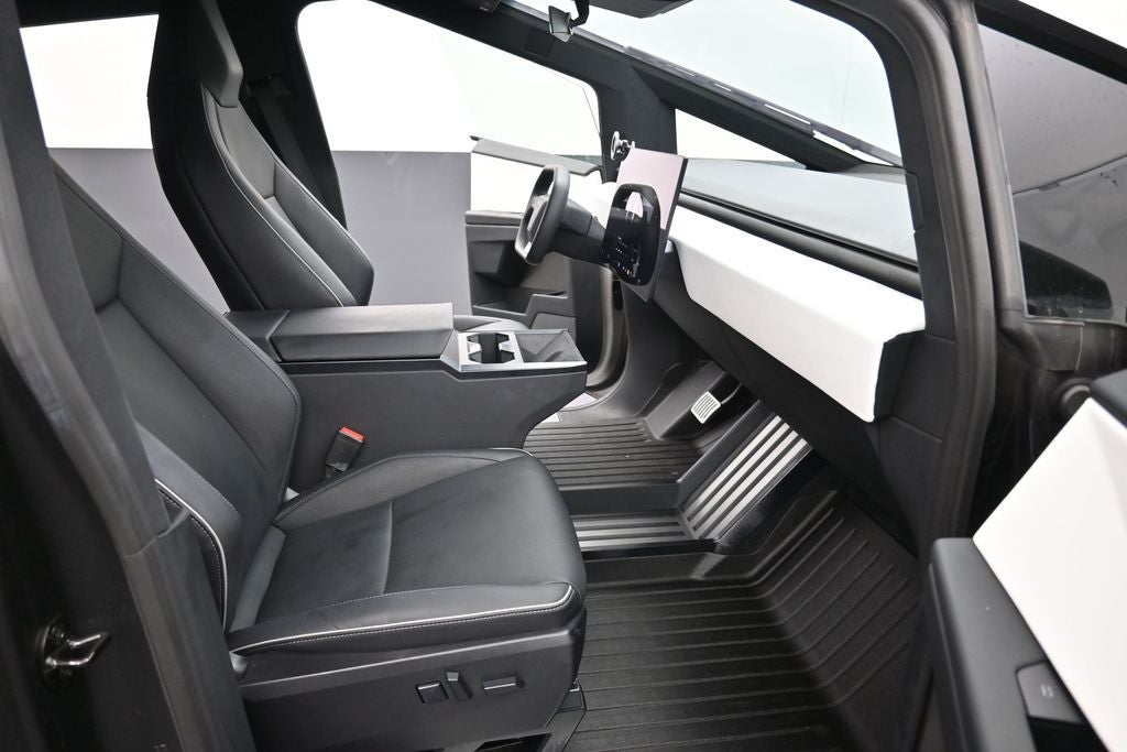 2024 Tesla Cybertruck Base