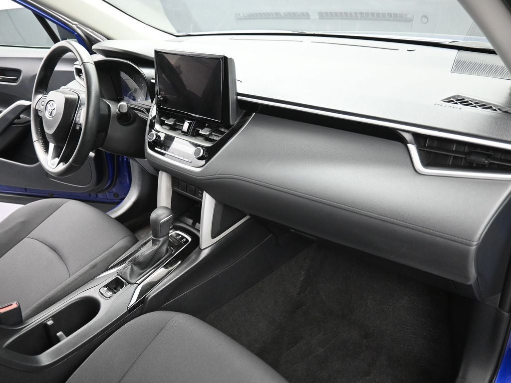 2025 Toyota Corolla Cross LE