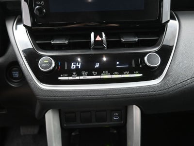 2025 Toyota Corolla Cross LE