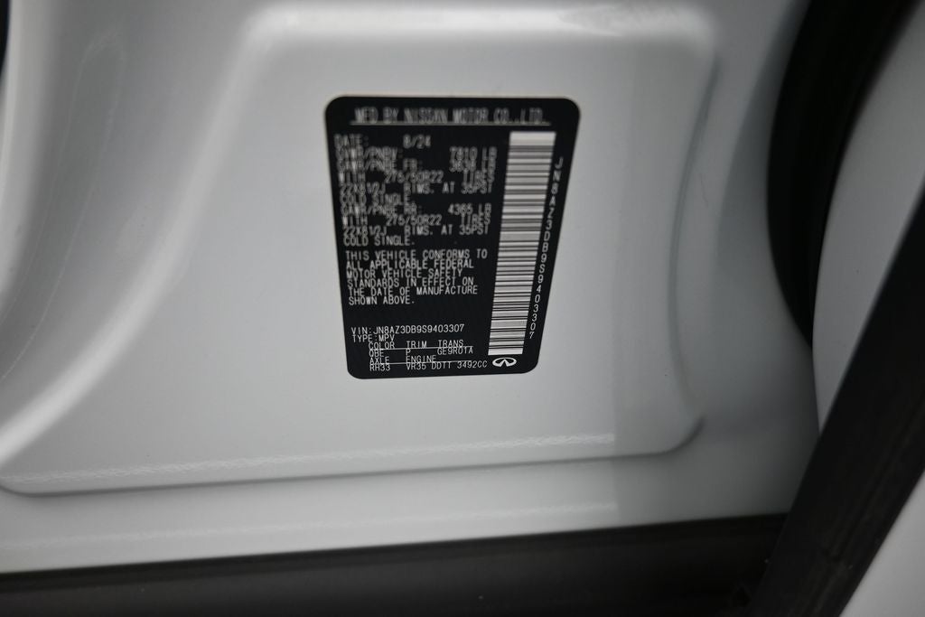 2025 INFINITI QX80 SENSORY