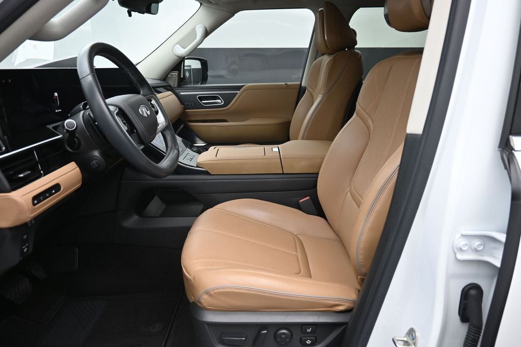 2025 INFINITI QX80 SENSORY