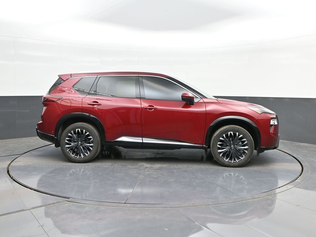 2024 Nissan Rogue Platinum