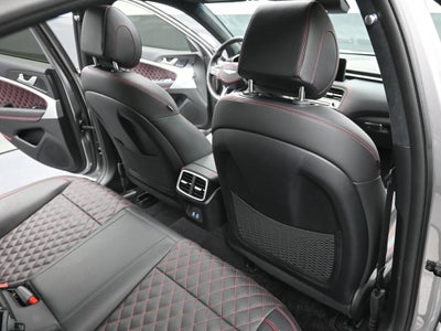 2024 Genesis G70 3.3T Sport Advanced