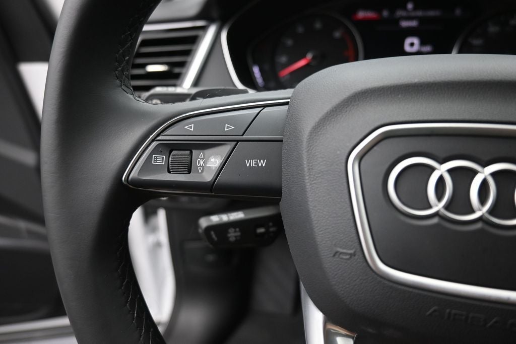 2025 Audi Q5 45 S line Premium quattro