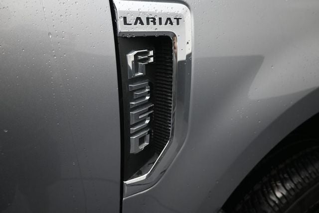 2022 Ford F-350SD LARIAT